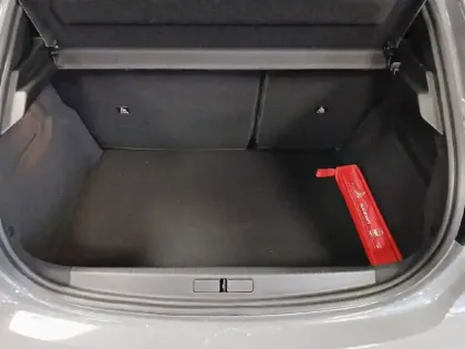 Photo 5 Peugeot 208  Hybrid 110 e-DCS6