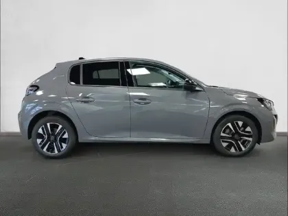 Photo 23 Peugeot 208  Hybrid 110 e-DCS6