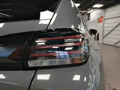 Photo 36 Peugeot 208  Hybrid 110 e-DCS6