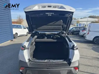 Photo 5 Peugeot 408  Hybrid 145 e-DCS6