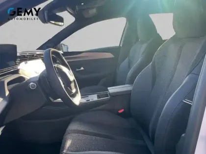 Photo 8 Peugeot 408  Hybrid 145 e-DCS6