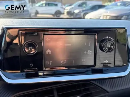 Photo 14 Peugeot 208  PureTech 75 S&S BVM5