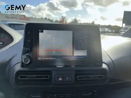 Photo 19 Peugeot Rifter  Standard PureTech 110 S&S BVM6