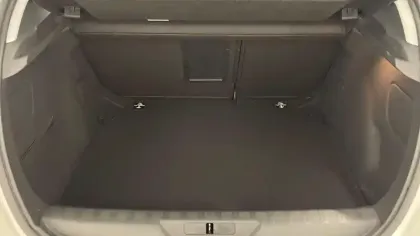 Photo 16 Peugeot 308  PureTech 130ch S&S EAT8