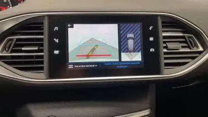 Photo 14 Peugeot 308  PureTech 130ch S&S EAT8