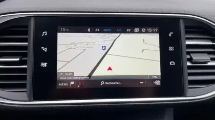 Photo 13 Peugeot 308  PureTech 130ch S&S EAT8