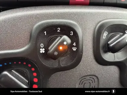 Photo 21 Fiat Panda  1.0 70 ch Hybride BSG S/S