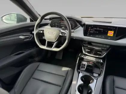 Photo 13 Audi E-tron  GT 476 ch quattro