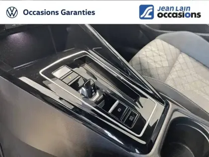 Photo 15 Volkswagen Golf  1.5 eTSI OPF 150 DSG7