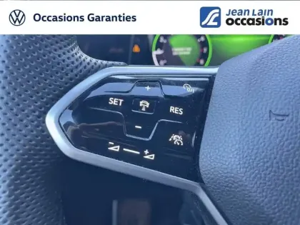 Photo 16 Volkswagen Golf  1.5 eTSI OPF 150 DSG7