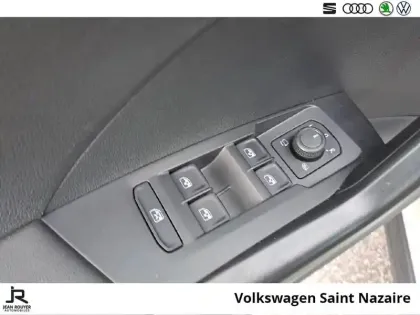 Photo 13 Volkswagen T-cross  1.0 TSI 110 Start/Stop BVM6