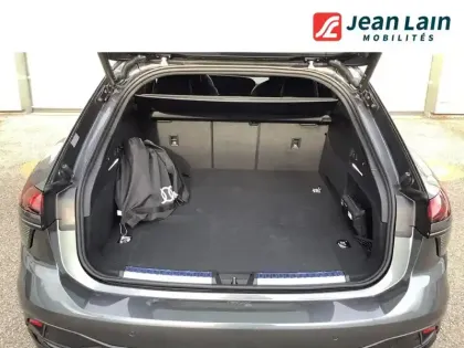 Photo 9 Audi A6  Avant e-hybrid 367 ch S tronic 7 Quattro