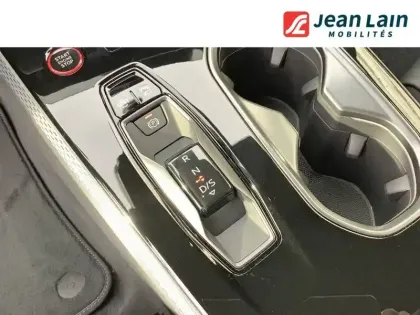 Photo 12 Audi A6  Avant e-hybrid 367 ch S tronic 7 Quattro