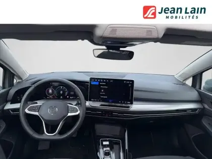 Photo 17 Volkswagen Golf  1.5 eHybrid 204 DSG6