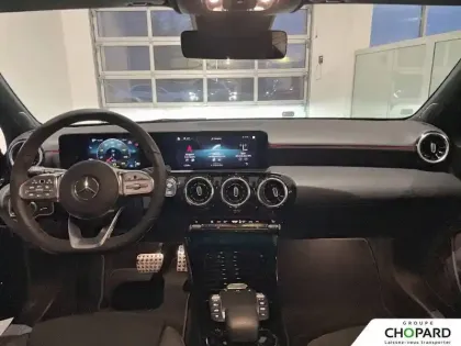 Photo 11 Mercedes Classe A  180 d 8G-DCT