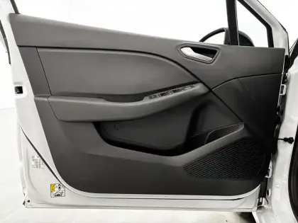 Photo 48 Renault Clio  Blue dCi 100