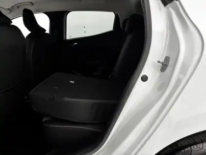 Photo 47 Renault Clio  Blue dCi 100