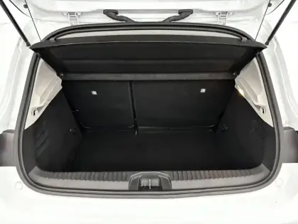 Photo 57 Renault Clio  Blue dCi 100