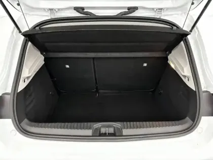 Photo 17 Renault Clio  Blue dCi 100