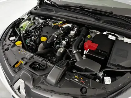 Photo 84 Renault Clio  Blue dCi 100