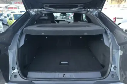 Photo 24 Peugeot 3008  Hybrid 145 e-DCS6