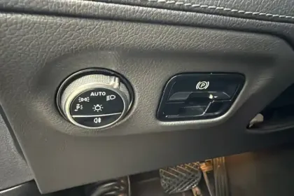 Photo 20 Mercedes EQE  300