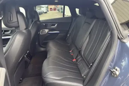 Photo 10 Mercedes EQE  300