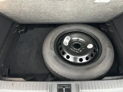 Photo 24 Renault Captur  E-Tech 145 - 21