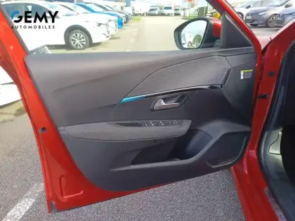 Photo 11 Peugeot 208 Gén. II Ph1 NG Style 5