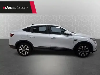 Photo 30 Renault Arkana  E-Tech 145