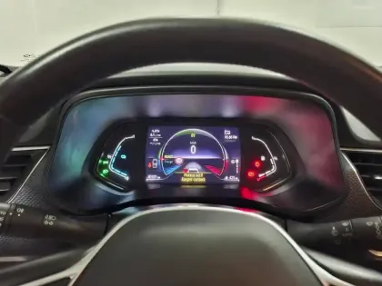 Photo 14 Renault Arkana  E-Tech 145