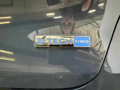 Photo 37 Renault Captur  E-Tech 145 - 21