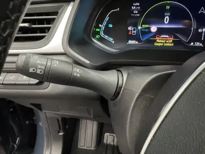 Photo 14 Renault Captur  E-Tech 145 - 21