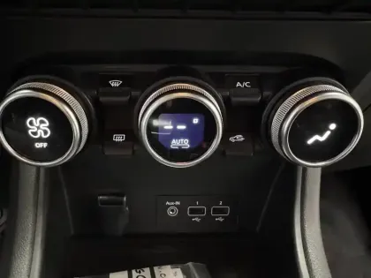 Photo 21 Renault Captur  E-Tech 145 - 21