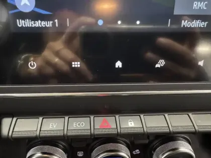 Photo 20 Renault Captur  E-Tech 145 - 21