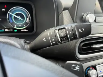 Photo 18 Hyundai Kona  Electrique 39 kWh - 136 ch