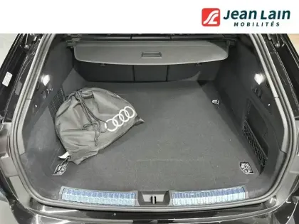 Photo 27 Audi A5  Avant e-hybrid 299 ch S tronic 7 Quattro