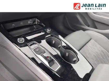 Photo 12 Audi A5  Avant e-hybrid 299 ch S tronic 7 Quattro