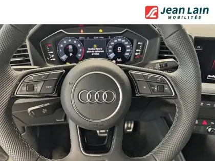 Photo 11 Audi A1  Sportback 30 TFSI 116 ch S tronic 7