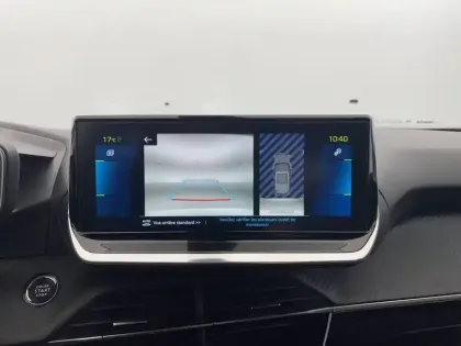 Photo 31 Peugeot 2008  Moteur électrique 136 ch