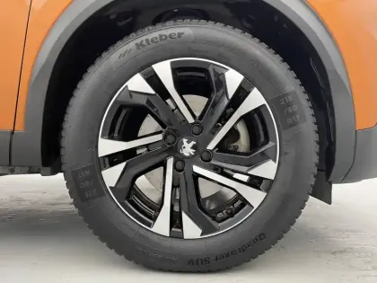 Photo 17 Peugeot 2008  Moteur électrique 136 ch