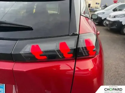 Photo 24 Peugeot 2008  PureTech 130 S&S BVM6