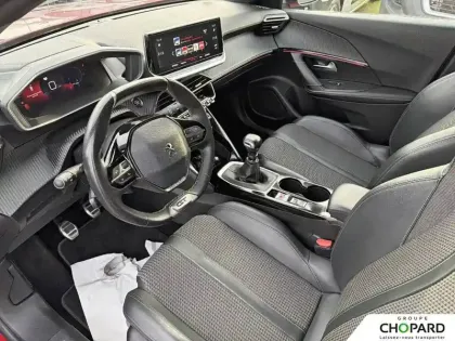 Photo 1 Peugeot 2008  PureTech 130 S&S BVM6