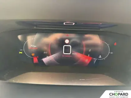 Photo 16 Peugeot 2008  PureTech 130 S&S BVM6