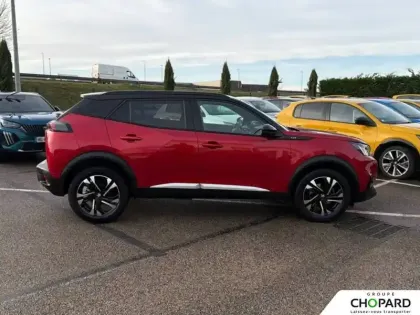 Photo 32 Peugeot 2008  PureTech 130 S&S BVM6