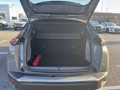 Photo 25 Peugeot 2008  Hybrid 145 e-DCS6