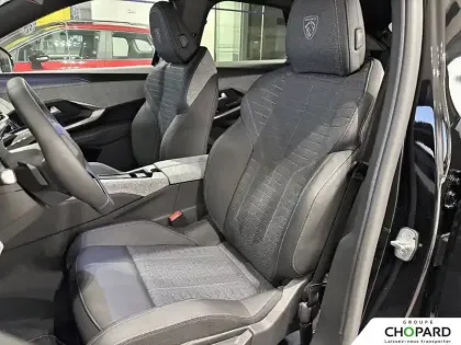 Photo 12 Peugeot 3008  Plug-in Hybrid 195 e-DCS7