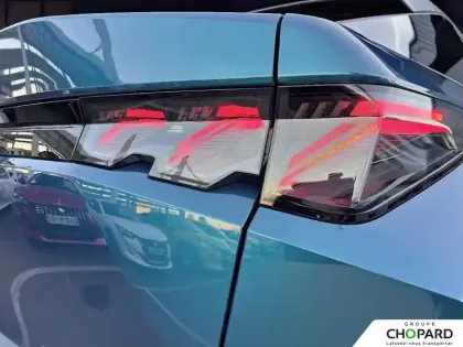 Photo 60 Peugeot 3008  Electrique 325 ch 4x4 73 kWh