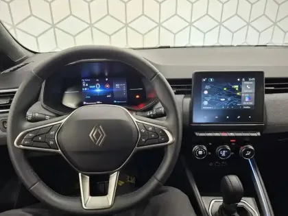 Photo 33 Renault Clio  E-Tech full hybrid 145 ch GSR2