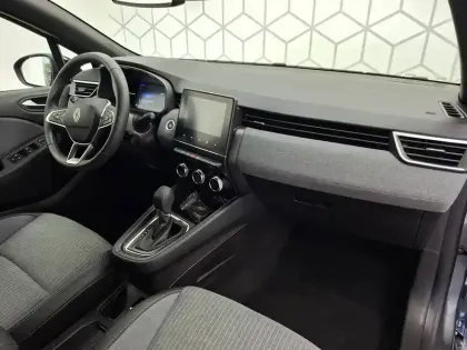 Photo 18 Renault Clio  E-Tech full hybrid 145 ch GSR2